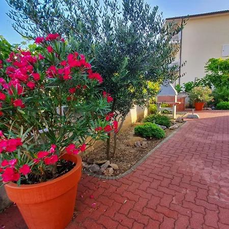 Apartments Mirica 2 Baska  Exterior photo