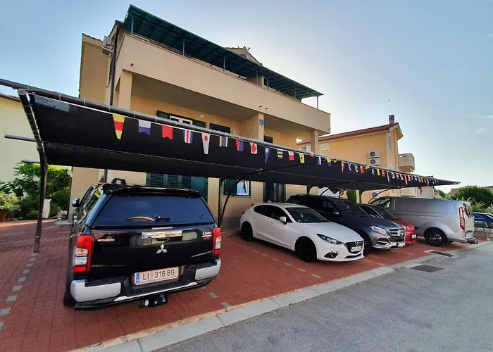 Apartments Mirica 2